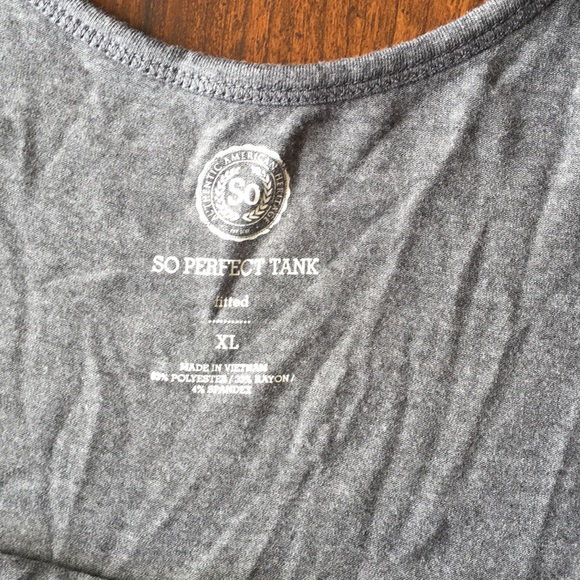 Tank top - Picture 2 of 2